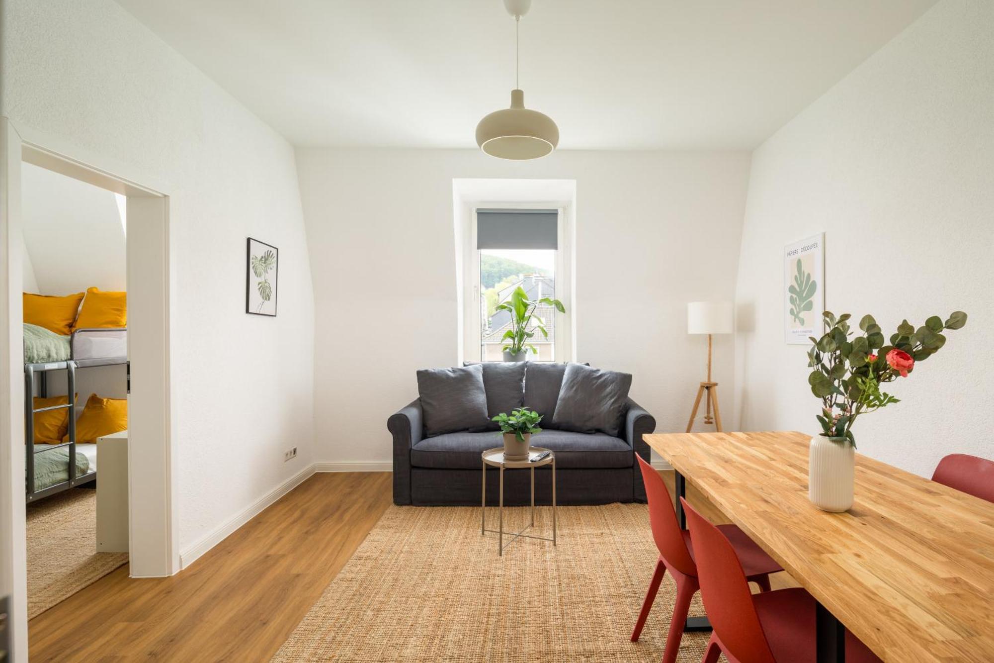 Apartment Gemuetliche In Heckinghausen Nahe Der Schwebebahn