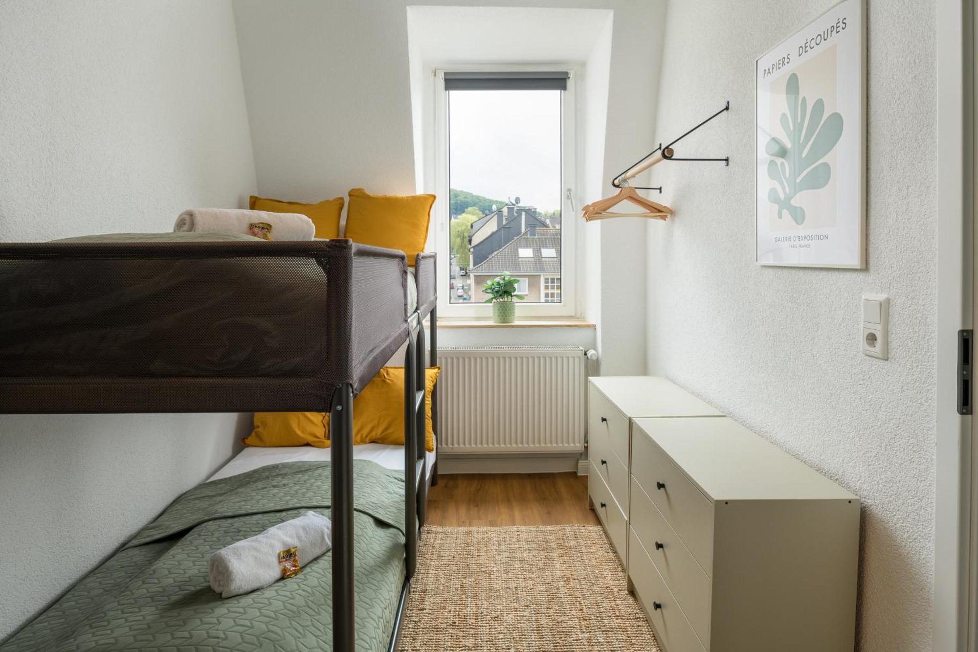 Gemuetliche In Heckinghausen Nahe Der Schwebebahn Apartment